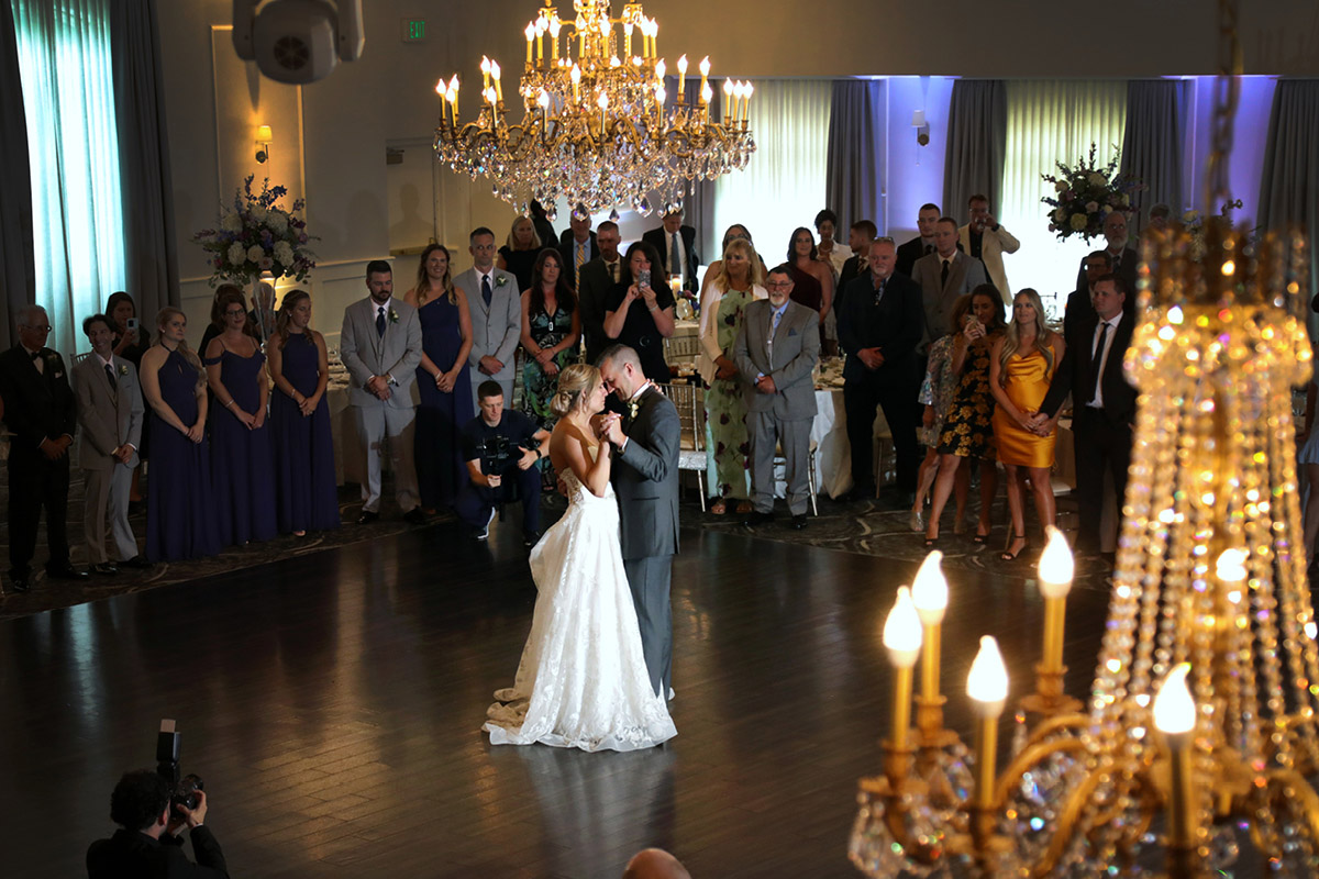 Wedding-First-Dance