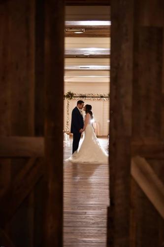 Rustic-Ballroom-Portrait