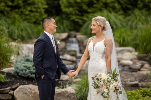 Wedding-Portrait-waterfall